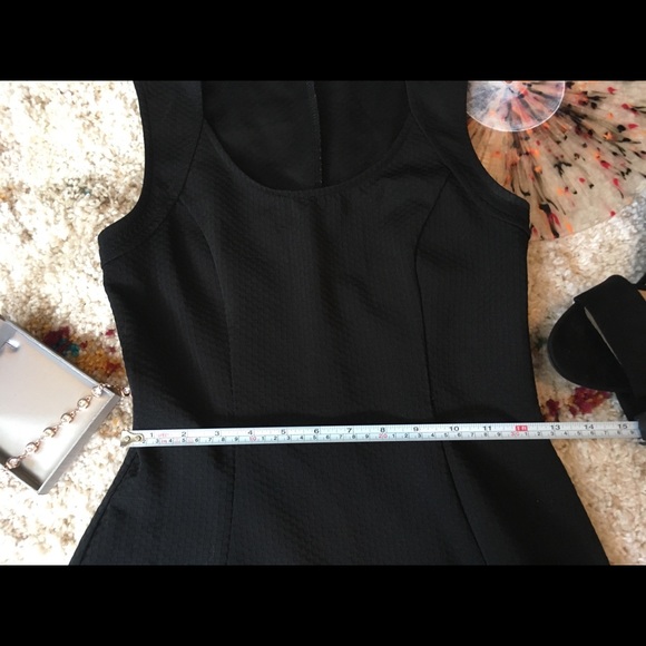 SOLD Forever 21 Little Black Dress LBD Small - Picture 5 of 8